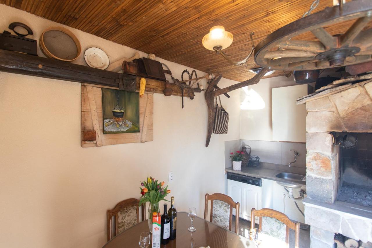 Holiday House Daisy Prapatnica 外观 照片